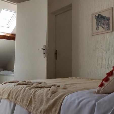 Charmante Maison Cosy A Villabe-Hyper Centre-Gare-Wifi 외부 사진