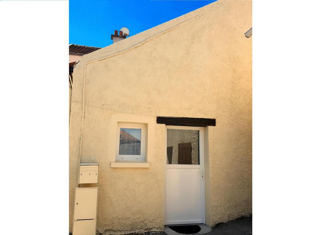 Charmante Maison Cosy A Villabe-Hyper Centre-Gare-Wifi 외부 사진